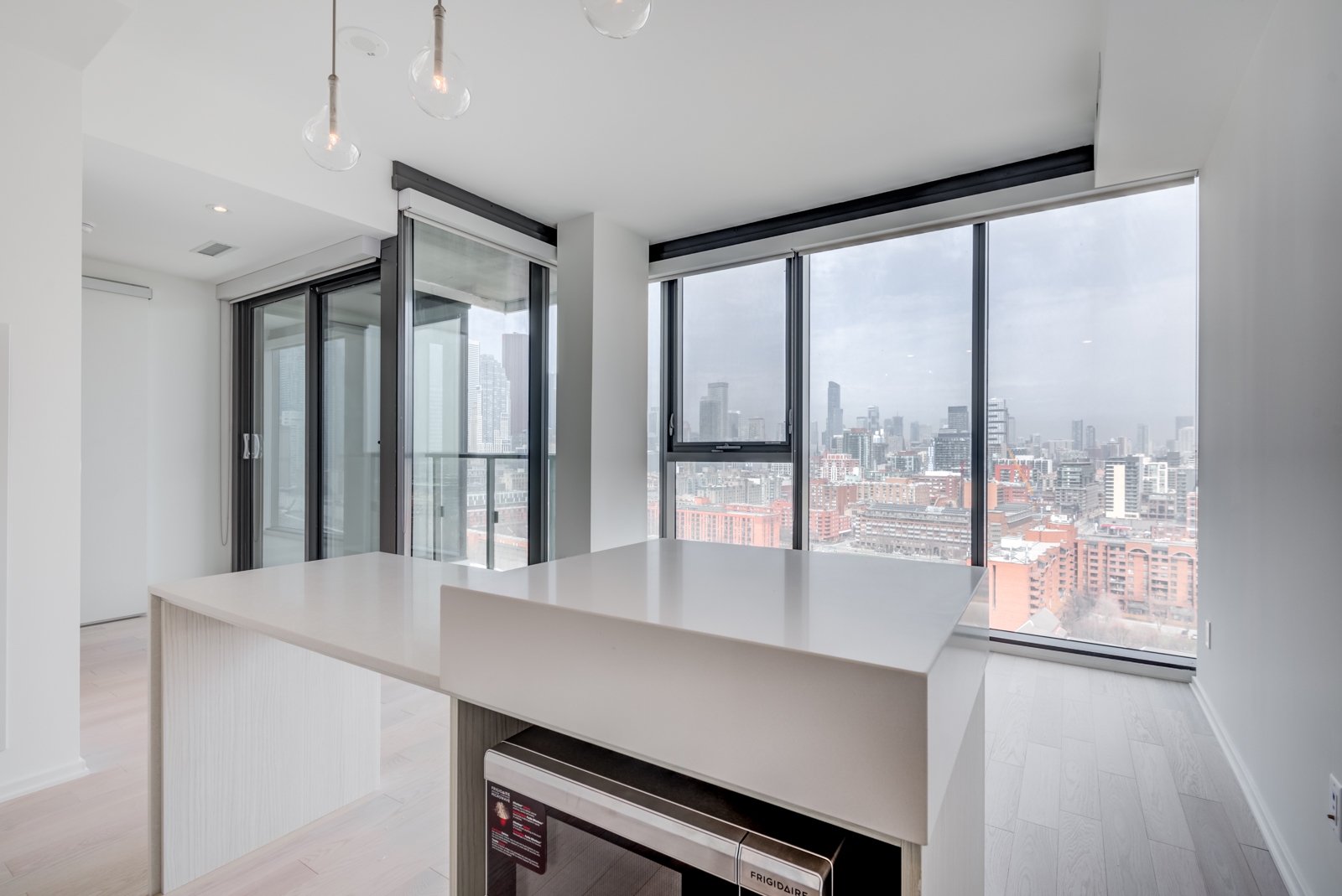 Another photo of the glass windows and walls.