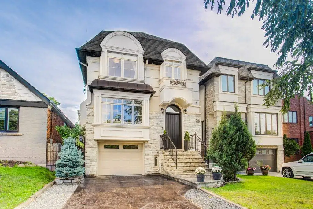 web 741 Glencairn Ave. Front