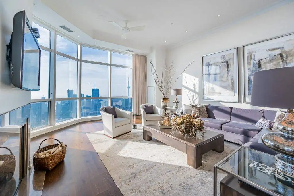 web 388 Yonge Street Penthouse 7907 Living Room 1