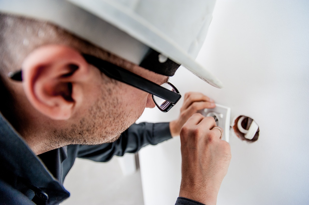 Electrician working on custom house