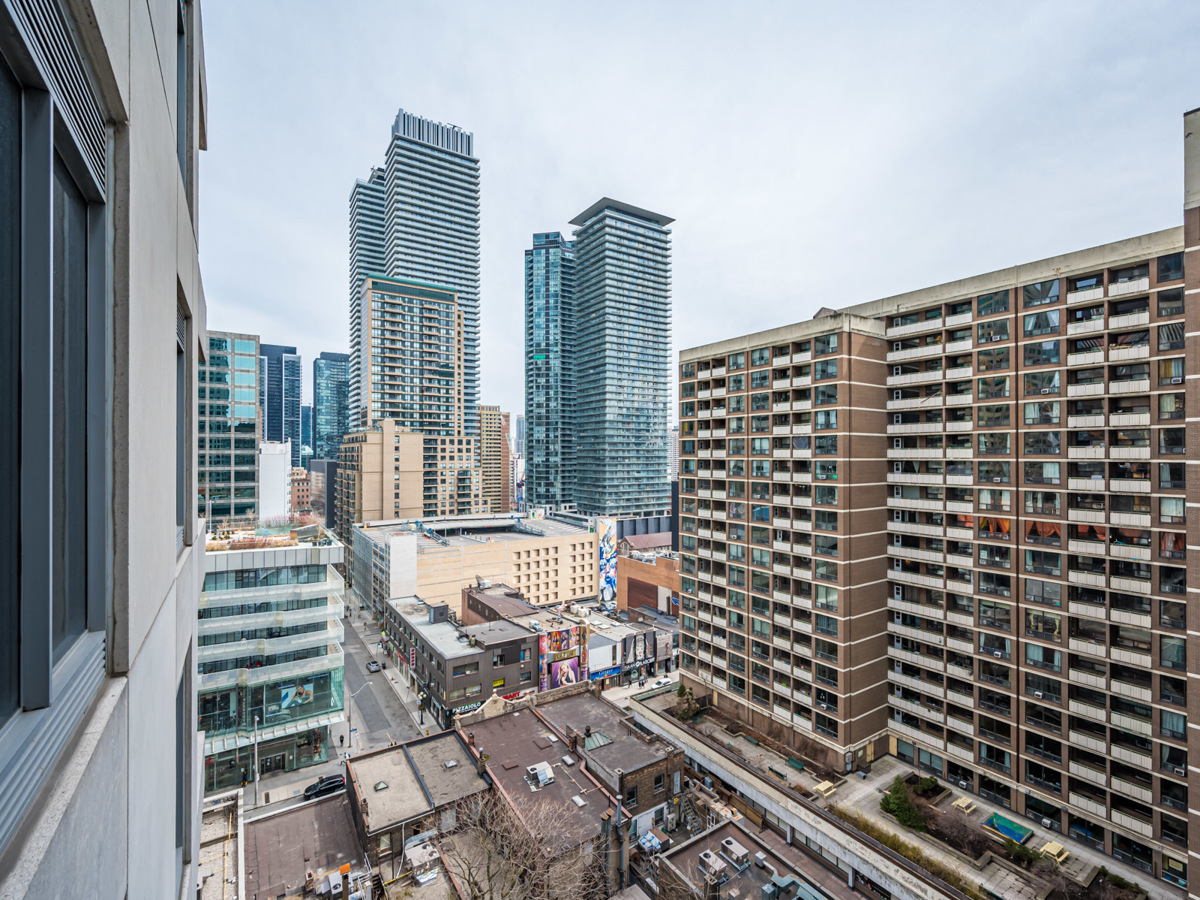 14th floor view of Yorkville, Toronto from 35 Balmuto St balcony.