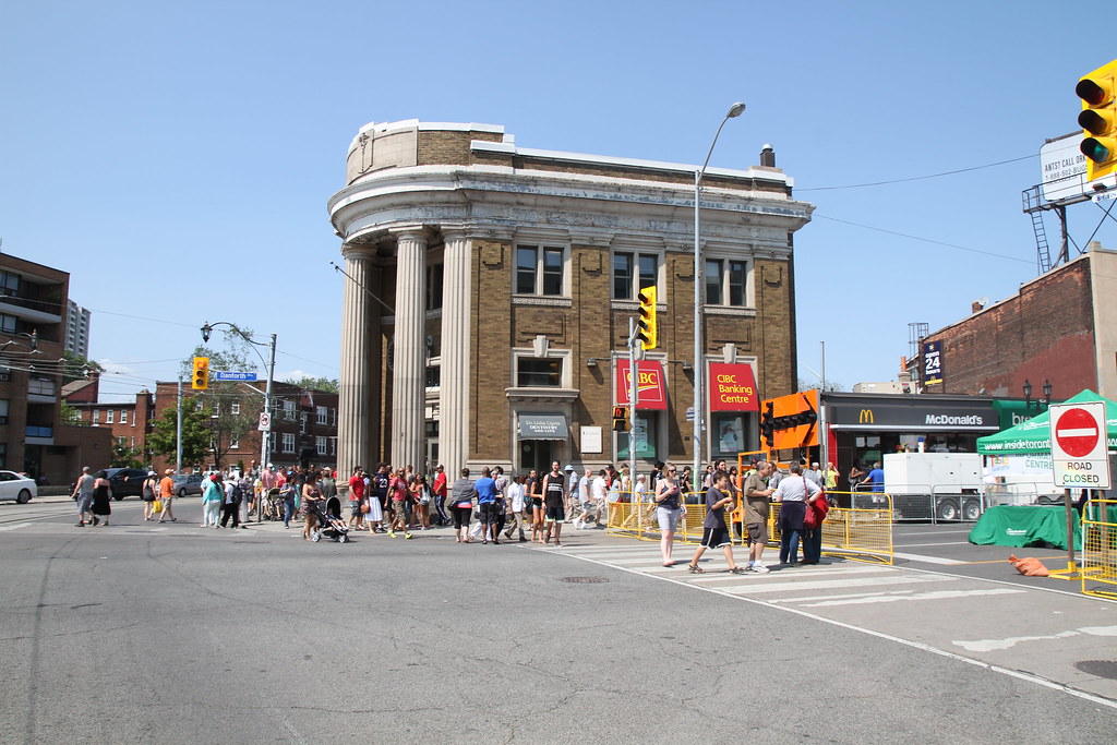 Afternoon crowd on Danforth Ave during Taste of Danforth Food Festival.