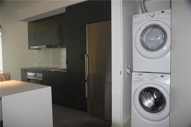 Photo of 1 Bloor Unit 3109 laundry closet with washer and dryer.