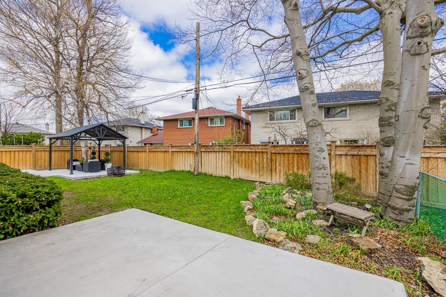 Cedar wood fence in 3 Logwood Court backyard.