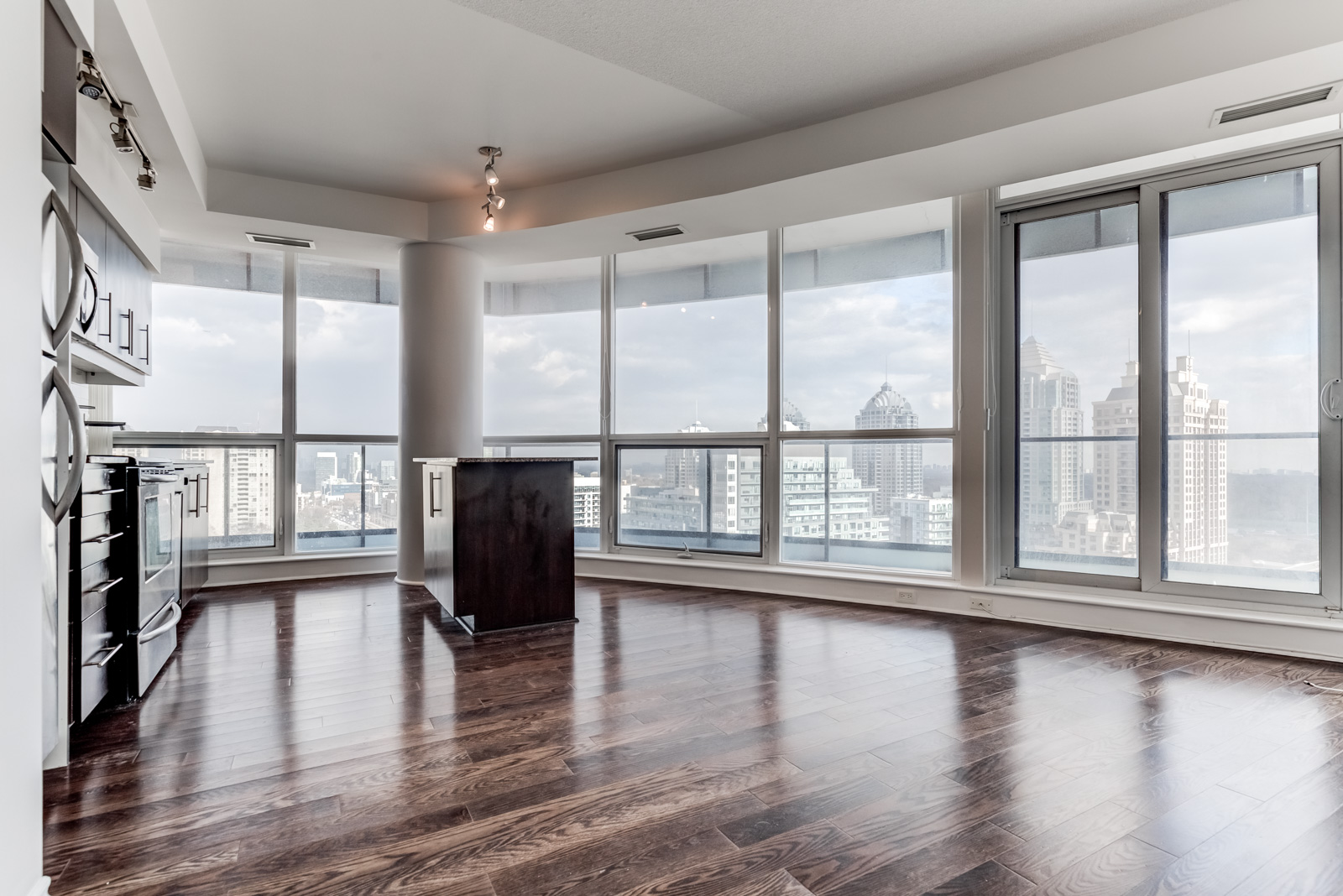 Unit 1106 and its huge floor-to-ceiling windows.