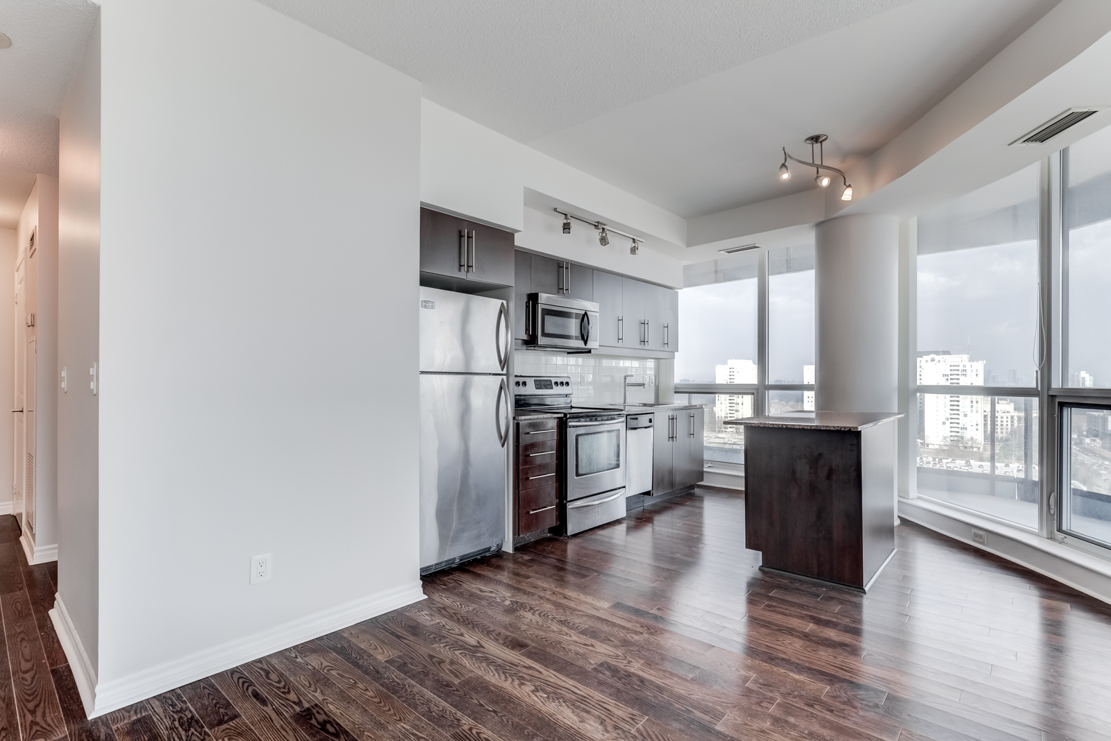 This kitchen comes with a view.