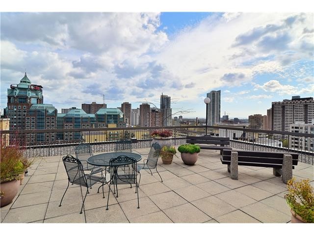 Image showing rooftop deck of 71 Charles Street