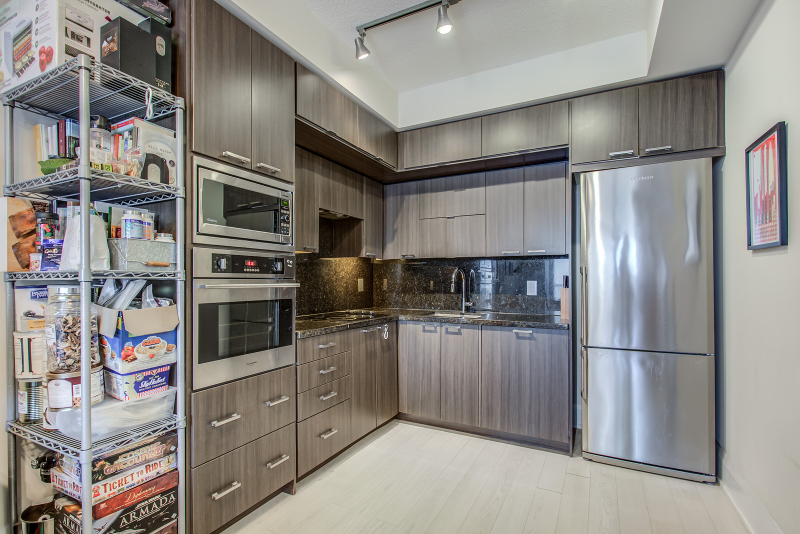 Photo of kitchen at 120 Harrison Garden Unit 1025.