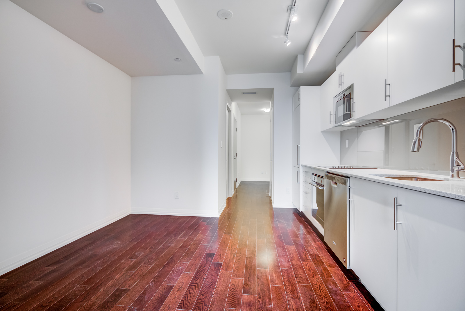 Unit 620 kitchen and dining room.