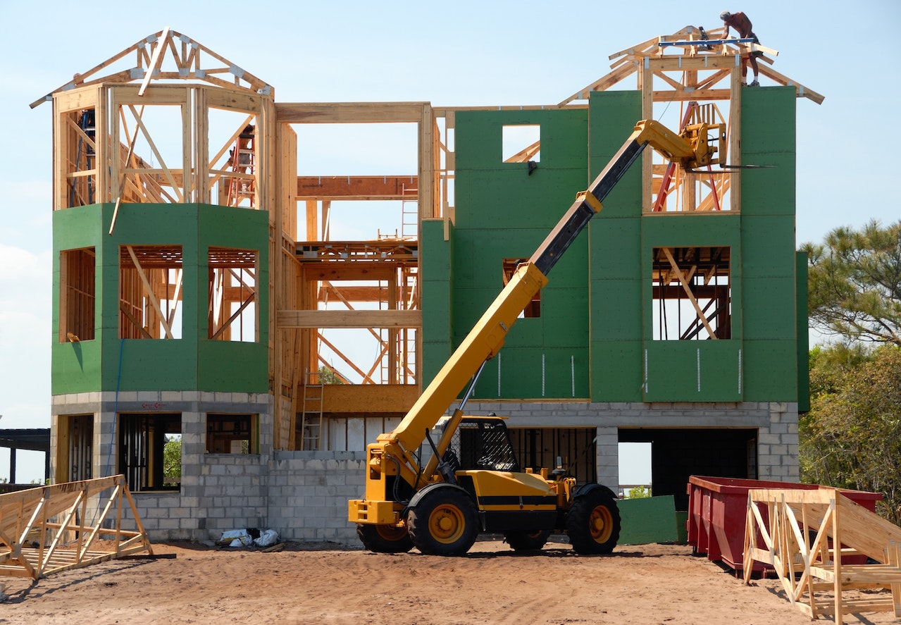 House under construction to show home prices for September 2023.